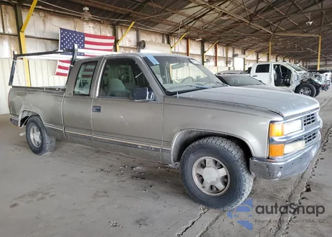 1998 Chevrolet Gmt-400 C1500 from USA, damaged, VIN 1GCEC19W5WE255457